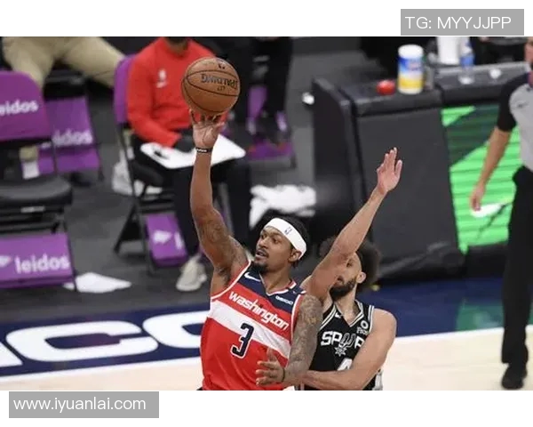 红星队与布雷斯特队激战正酣谁能在这场较量中笑到最后